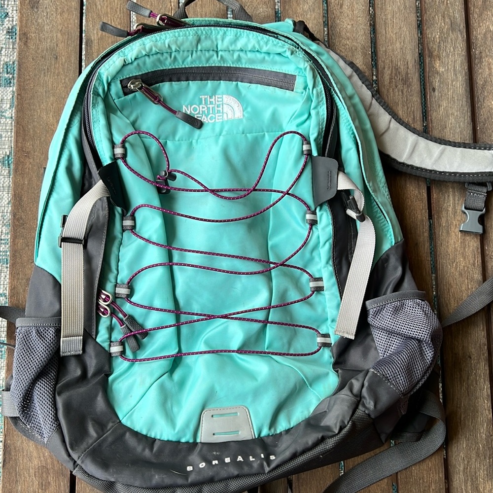 North Face backpack lots of compartments